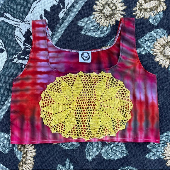 Handmade tie dye Dollie top - Picture 2 of 10